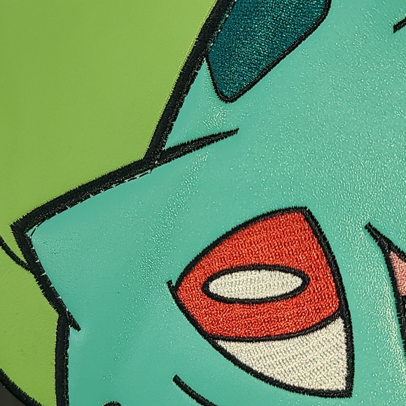 Fab NY Pokemon Bulbasaur Crossbody Bag - Green and Red - Picture 7 of 9